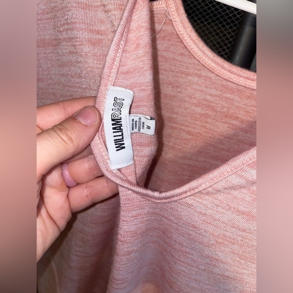5/$25 WILLIAM Rast | Heathered Pink Cut Out Asymmetrical Pullover Knit Top - Picture 7 of 13